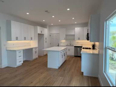 Main picture of 3027 S Harvard Blvd