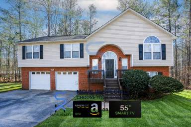 Main picture of 5747 Graceland Dr