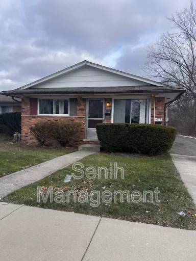 Main picture of 4069 Hazel Ave