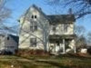 Main picture of 822 Roosevelt St