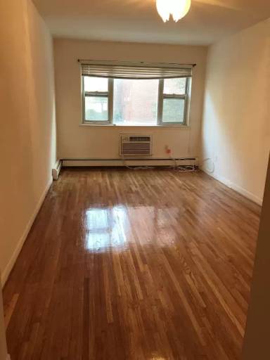 Main picture of 4854 48th St