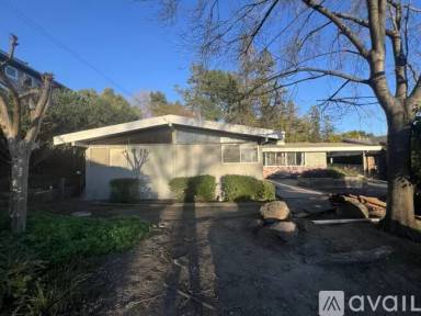 Main picture of 1062 Sierra Vista Way