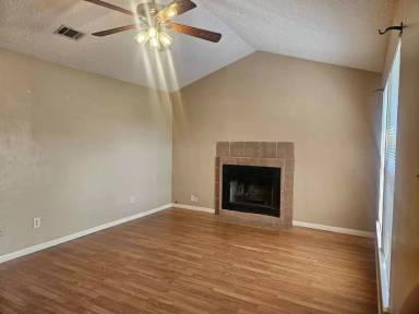 Main picture of 503 S Jackson Ave
