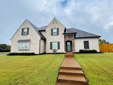 Main picture of 6168 Christina Wood Dr