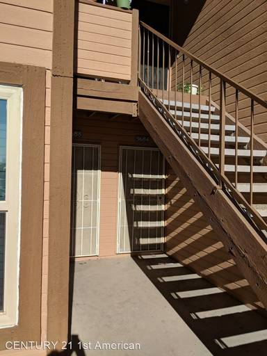 Main picture of 5684 S Wood Crest Dr