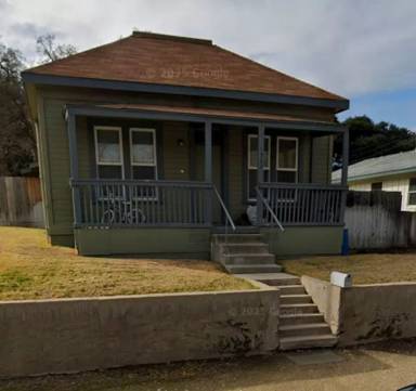 Main picture of 1503 Olive St