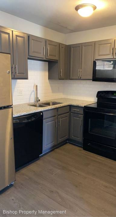 Main picture of 723 N Marsalis Ave