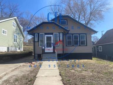 Main picture of 4807 N 42nd St