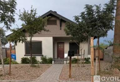 Main picture of 409 N 13th St