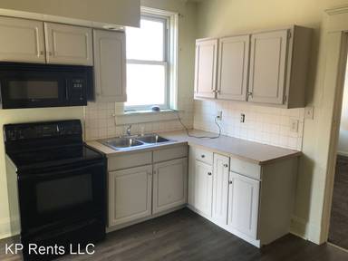 Main picture of 816 W Iowa St