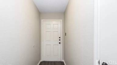 Main picture of 725 Owens Dr