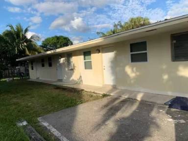 Main picture of 1524 Ac Evans St
