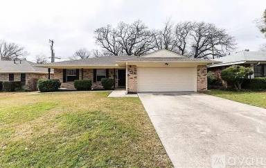 Main picture of 2132 Sandy Ln
