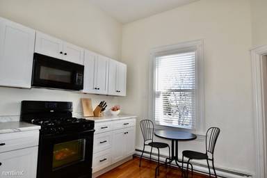 Main picture of 48 Welles Ave