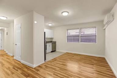 Main picture of 1631 6th St NW