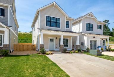 Main picture of 212 Huntley Apartment Dr