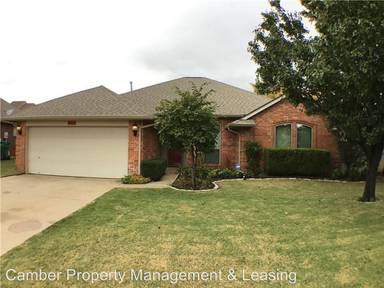 Main picture of 6529 NW 135th St