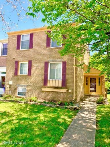 Main picture of 9724 Summer Park Ct