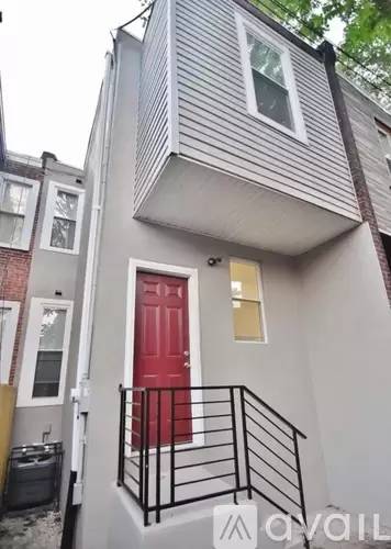 Main picture of 3321 Potter St