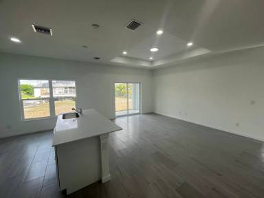 Main picture of 3505 67th St W