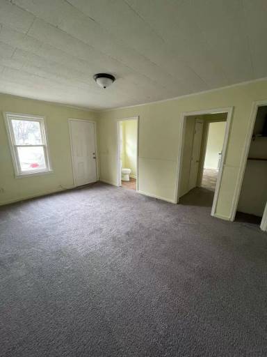 Main picture of 1712 1/2 Walnut St