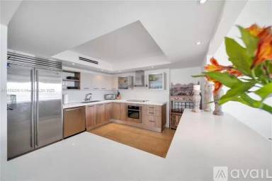 Main picture of Commodore Club South