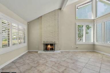 Main picture of 3712 S Sea Breeze