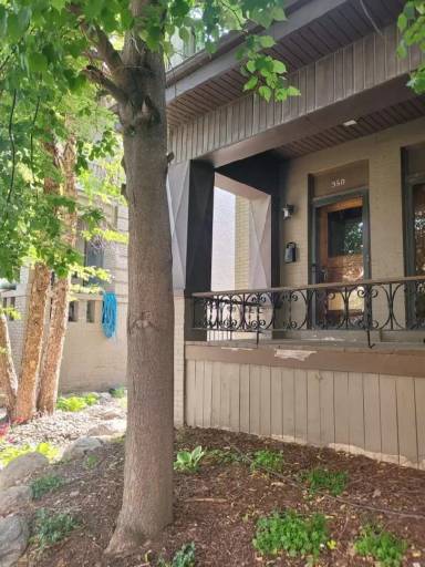 Main picture of 528 S 26th Ave