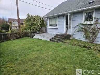 Main picture of 1123 75th St SE