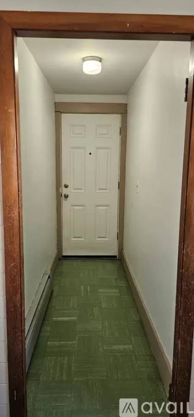 Main picture of 19 Miles St
