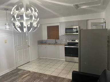 Main picture of 3805 Parkside Dr