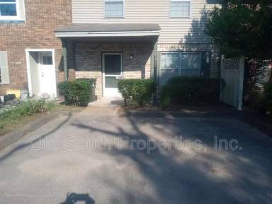 Main picture of 728 N Fairfield Dr