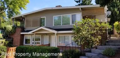 Main picture of 12326 14th Ave NE