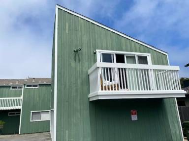 Main picture of 229 1st St