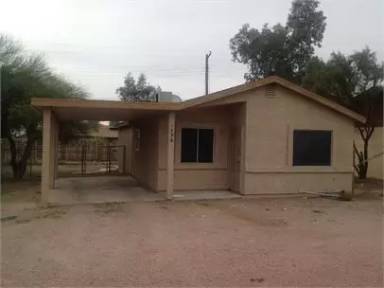 Main picture of 1726 S Idaho Rd