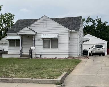 Main picture of 1205 Jackson St