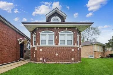 Main picture of 8835 S Winchester Ave