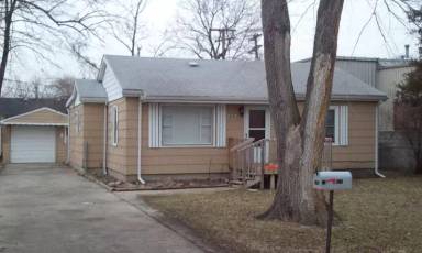 Main picture of 310 Greenlawn St