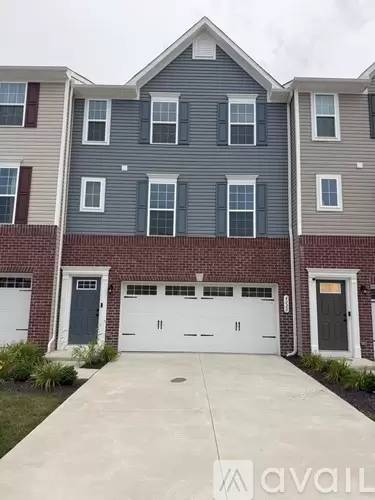 Main picture of 4020 N Steels Cir