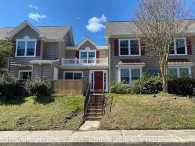 Main picture of 1105 Settlement Dr