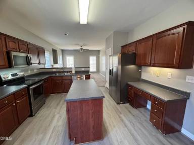Main picture of 3228 Forest Mill Cir