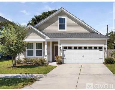 Main picture of 2930 Fontana St