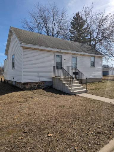 Main picture of 264 Cook Ave