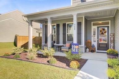 Main picture of 348 Blue Oak Dr
