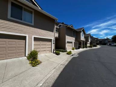Main picture of 229 Sunset Dr