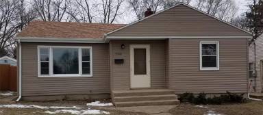 Main picture of 3232-34 Montrose Ave