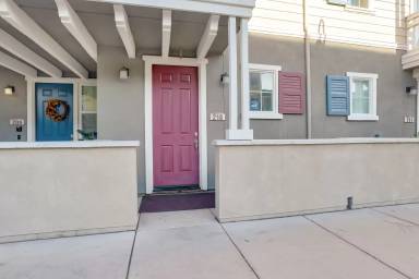 Main picture of 631 True Wind Way