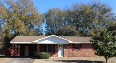 Main picture of 110 Briarwood Dr