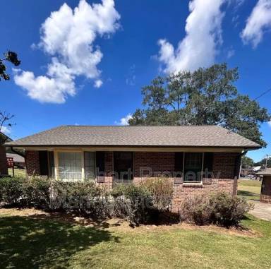 Main picture of 480 Willowspring Ln