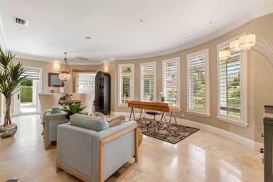 Main picture of 248 Maison Ct